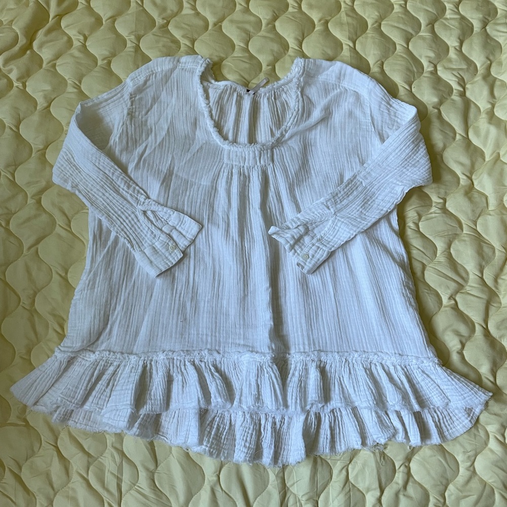 FREE PEOPLE oversized white top size XS